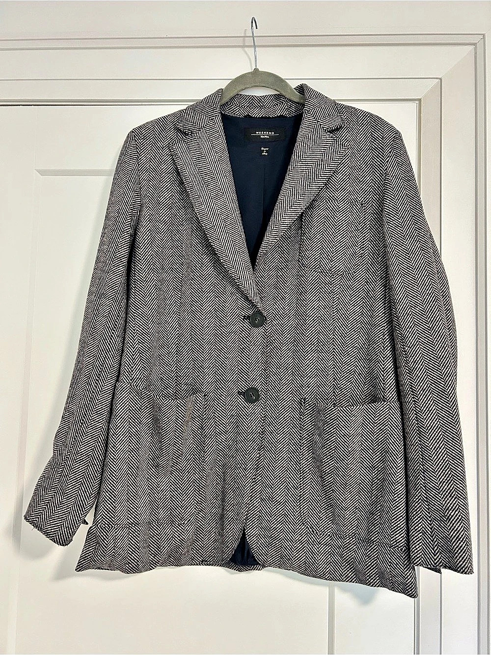 Weekend Max Mara Herringbone Blazer in Navy & White Like New